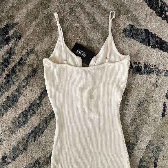 NWT❤️ HERA Tight Fitting Cream Ribbed Dress - Picture 7 of 9